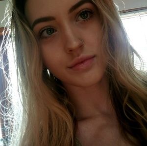 Meet your Posher, Valerie